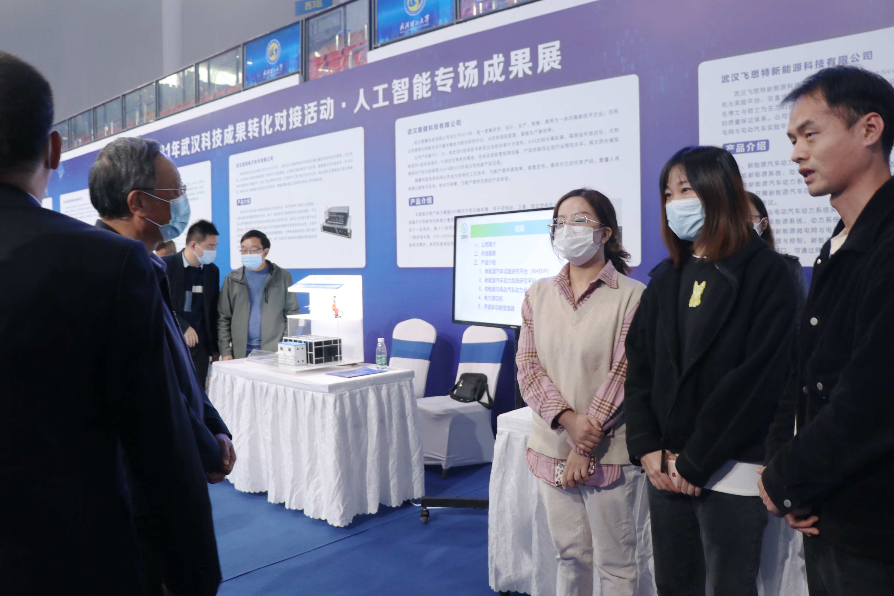 IMG_7110副本.jpg IMG_7110副本.jpg